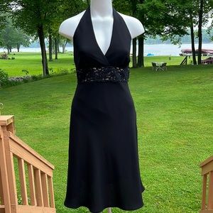 Jones Wear little black halter dress 10